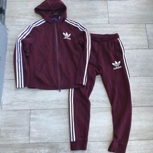 maroon adidas sweatsuit